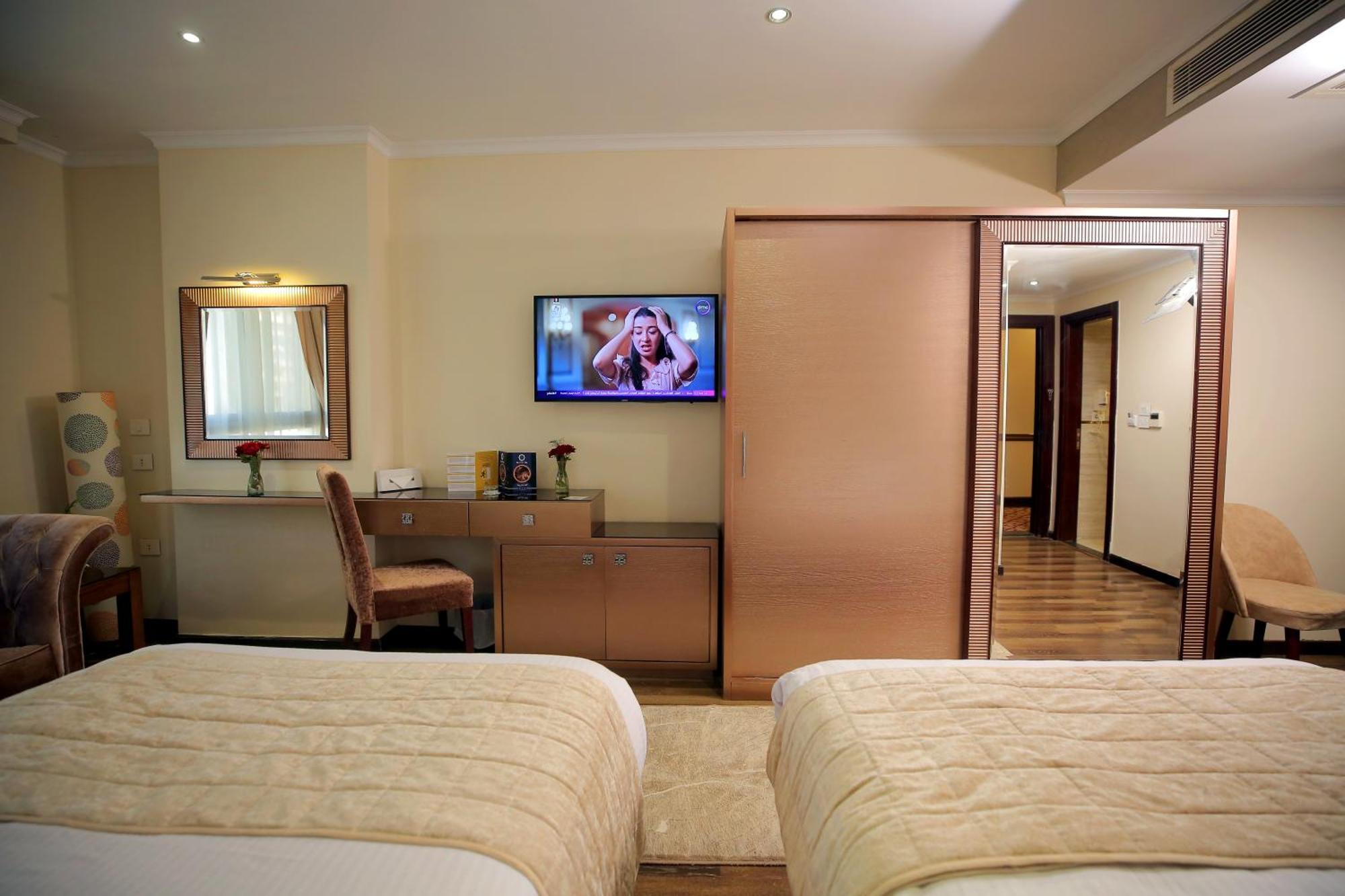 Cairo Taj Hotels & Suites - Dokki Dış mekan fotoğraf