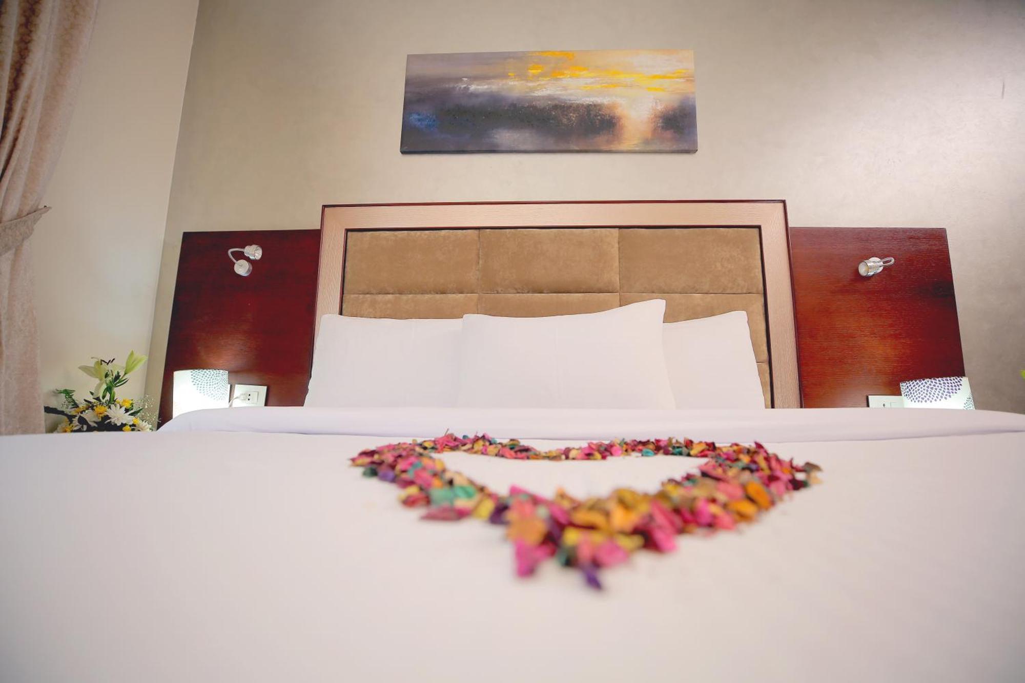 Cairo Taj Hotels & Suites - Dokki Dış mekan fotoğraf